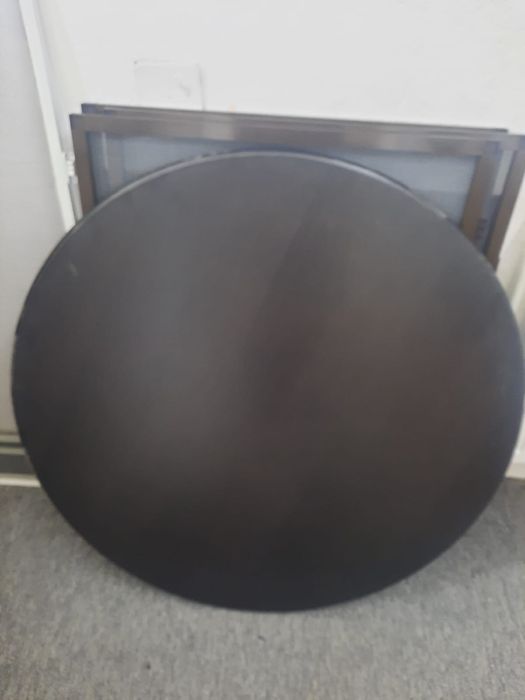 Masa lemn cu picior central