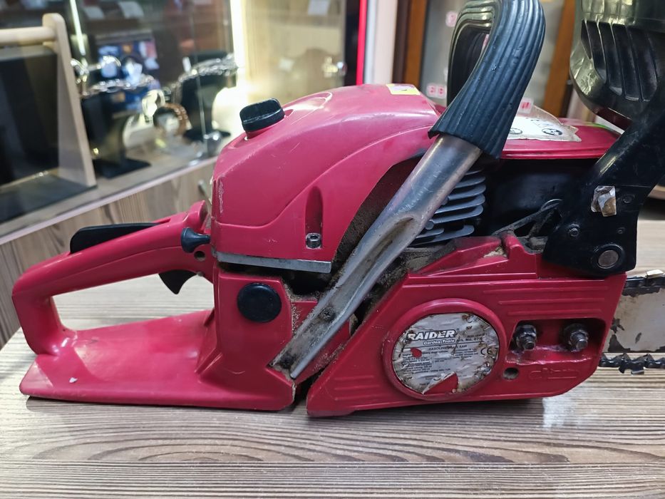 Бензинова резачка Raider RD-GCS13 Моторен трион Raider