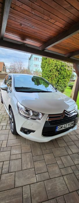 Citroen DS 4  2012