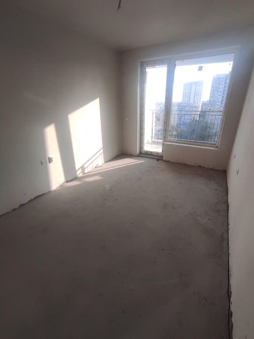Продава се Тристаен апартамент в Бургас, Изгрев - 92 кв.м за 1679 €/кв.м - Снимка #2