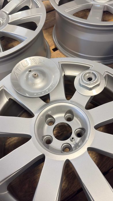 Jante ATURA 8Jx18 ET 35 5X100 Volkswagen Audi Seat Skoda Subaru