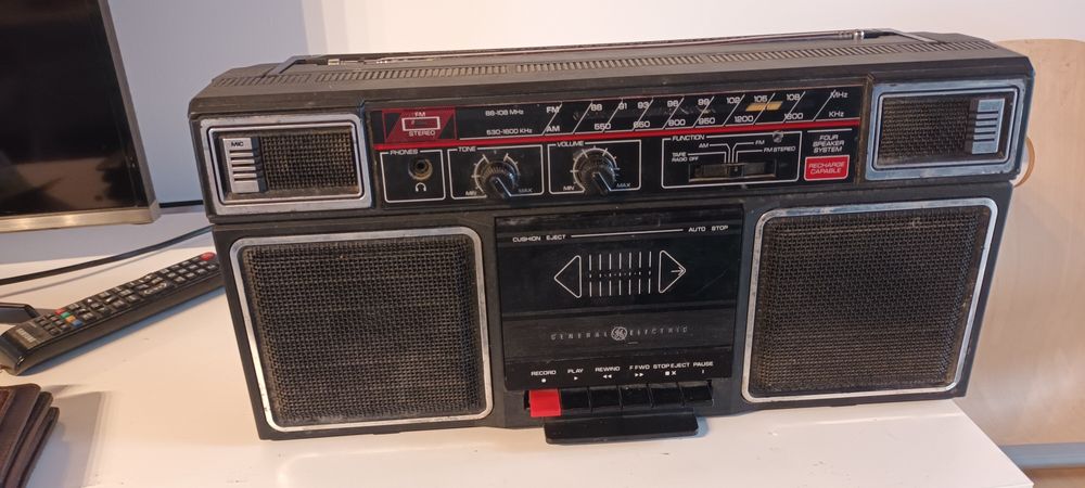 Boombox General Electric