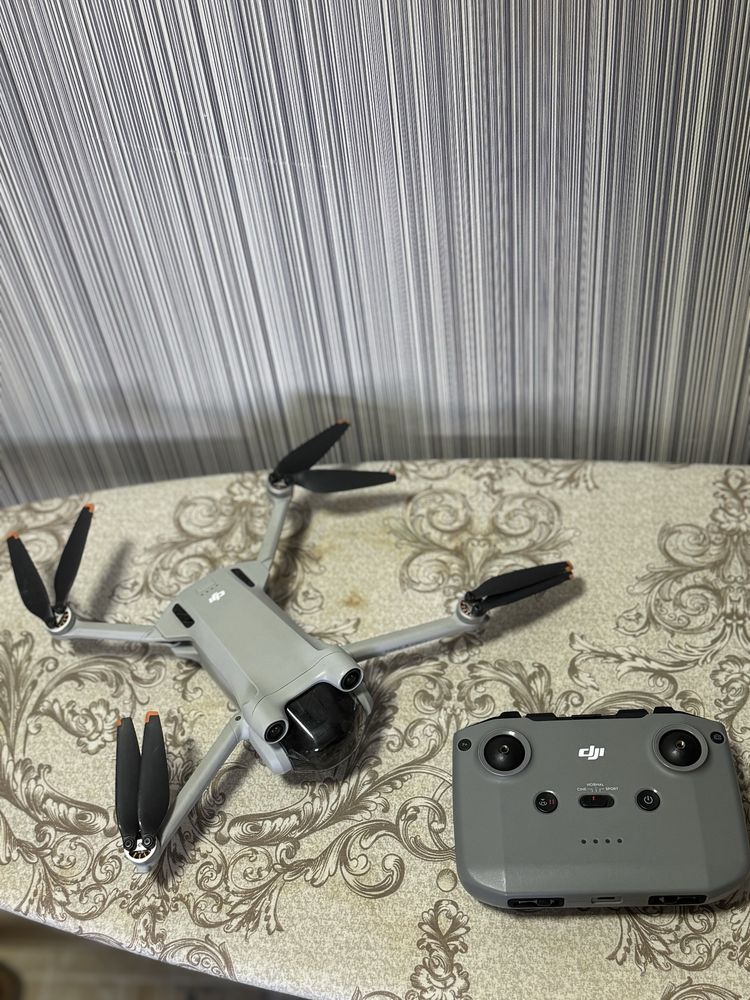 Дрон Dji mini 3 pro