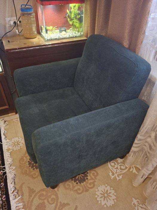 Кресло новое одно