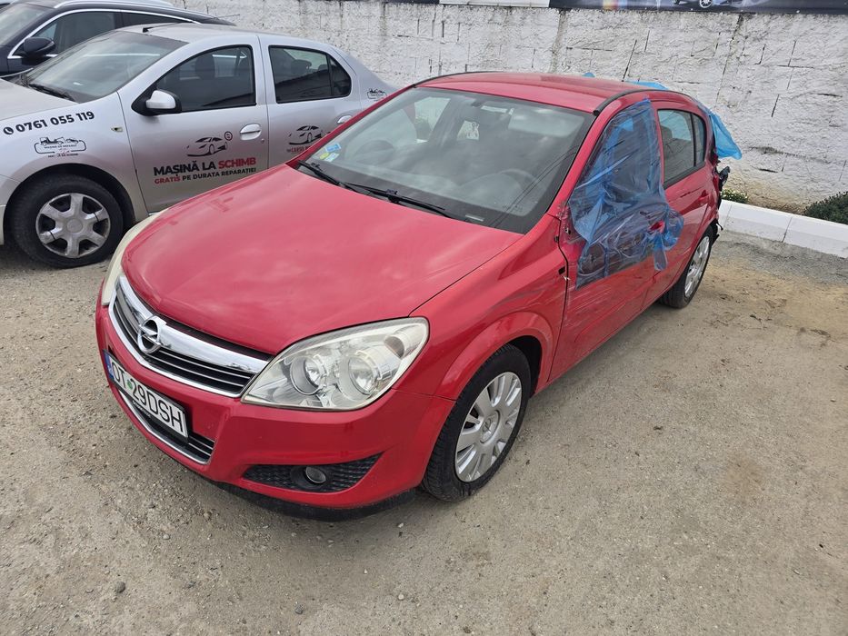 Opel Astra H 1.4 Benzina+GPL 2007 avariat,lovit,defect
