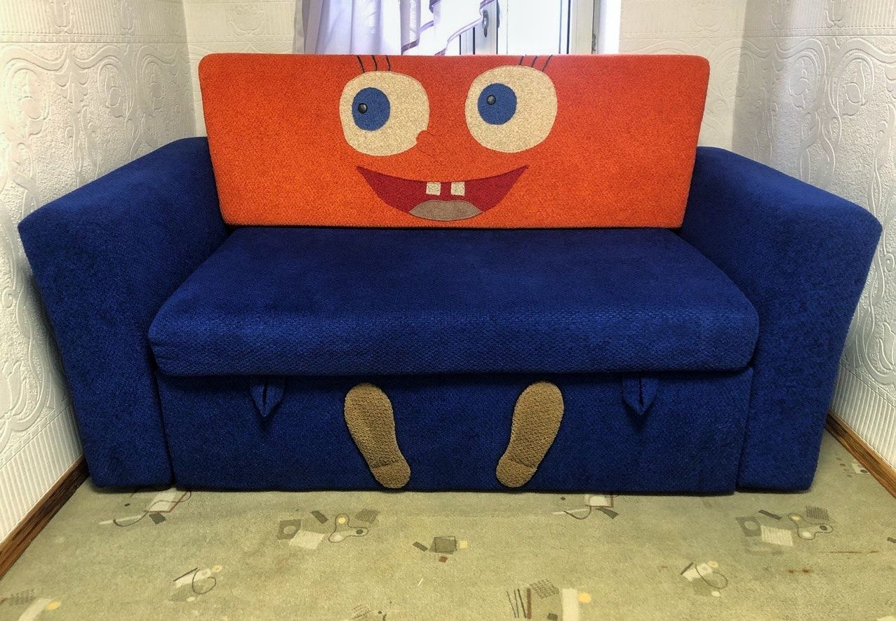 Продам диван детский / подростковый