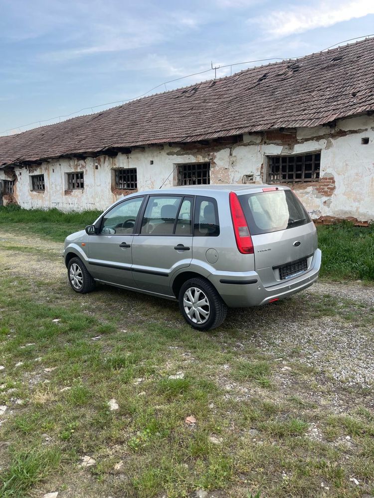Ford Fusion, 1.4 benzină, automat