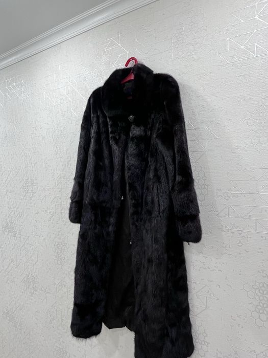 Норковая шуба сатылады