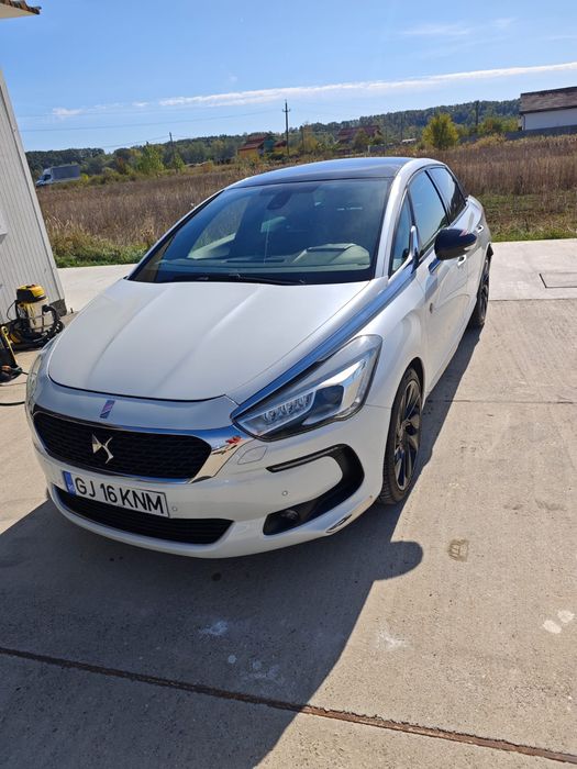 Vând Citroen ds5 impecabil