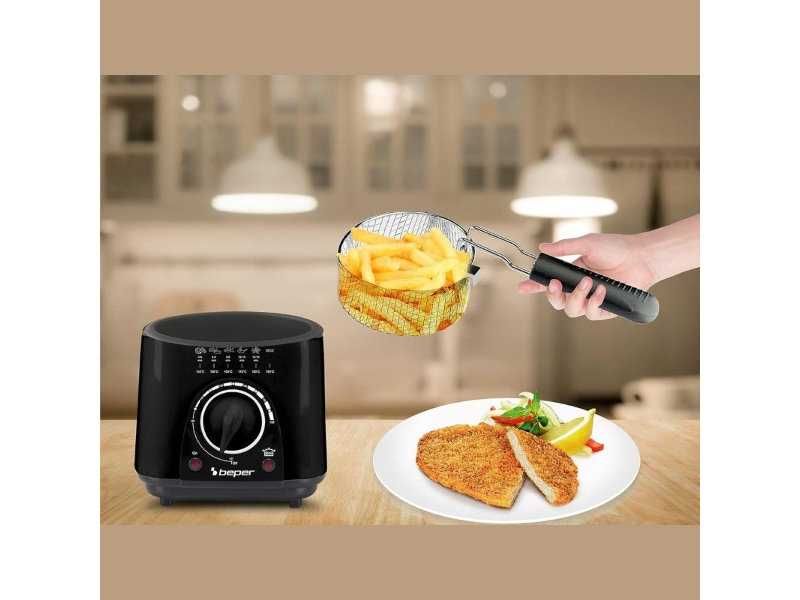 Компактен Фритюрник с Регулируем Термостат BEPER P101FRI100, 1L, 950W