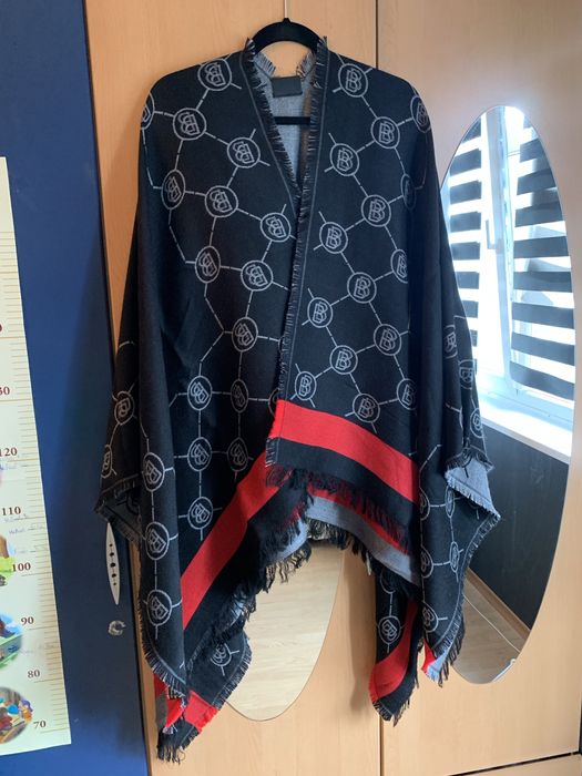 Шал тип пончо