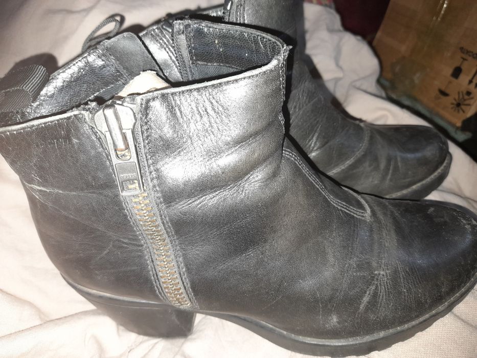 Ботинки осенние 38р