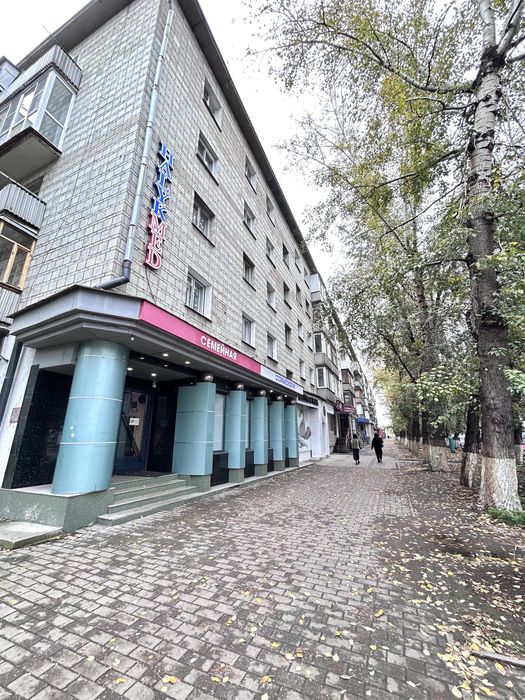 Продам 3-х комн. квартиру в районе Прогресса