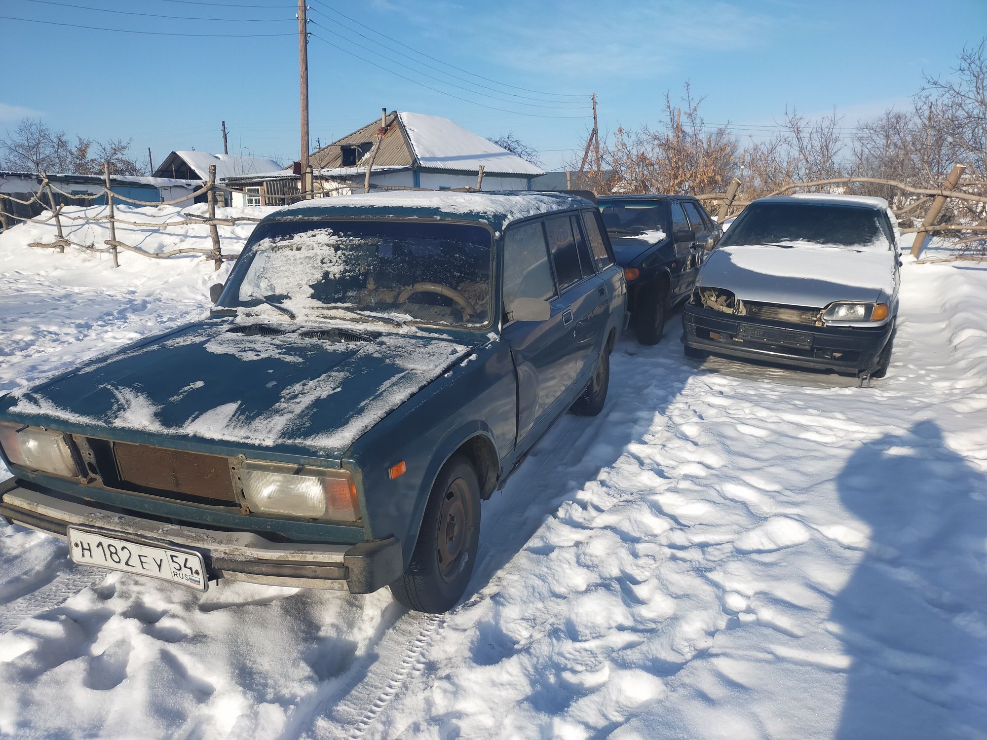Двигатель, КПП, капот, фара, дверь, стартер, генератор, маховик
