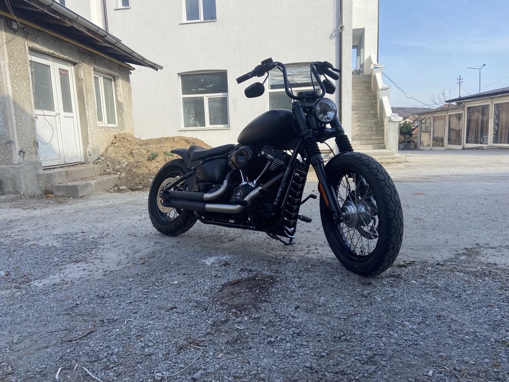 Harley Davidson Street Bob M8 FXBB 2018