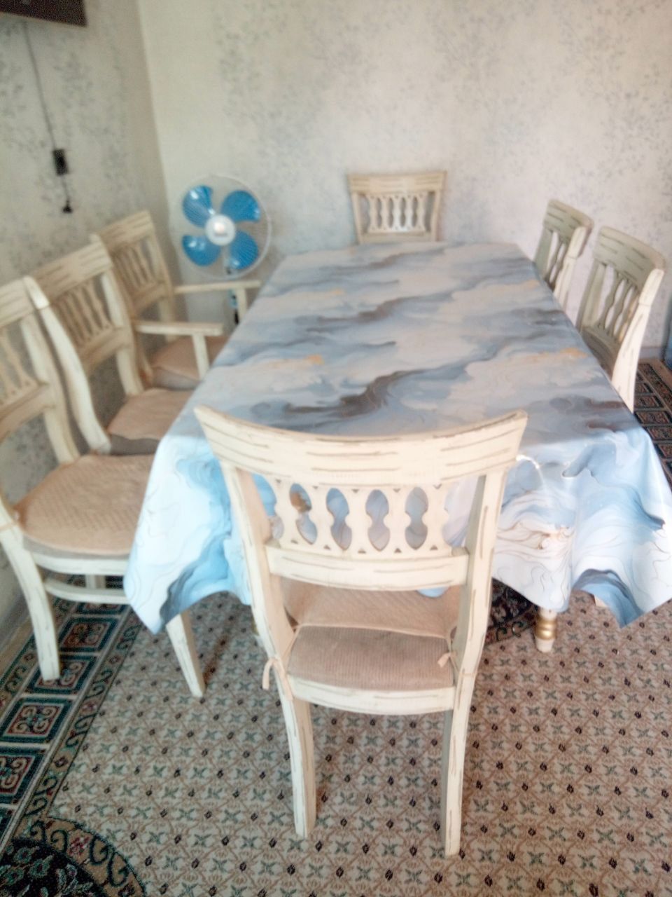 Продам стол стулья