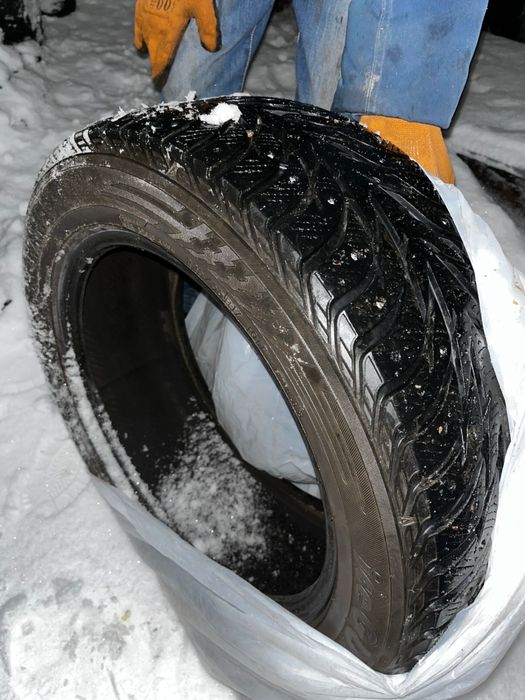 Продам зимние шины