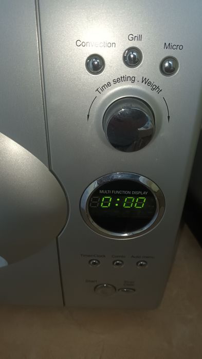 Микровълнова фурна