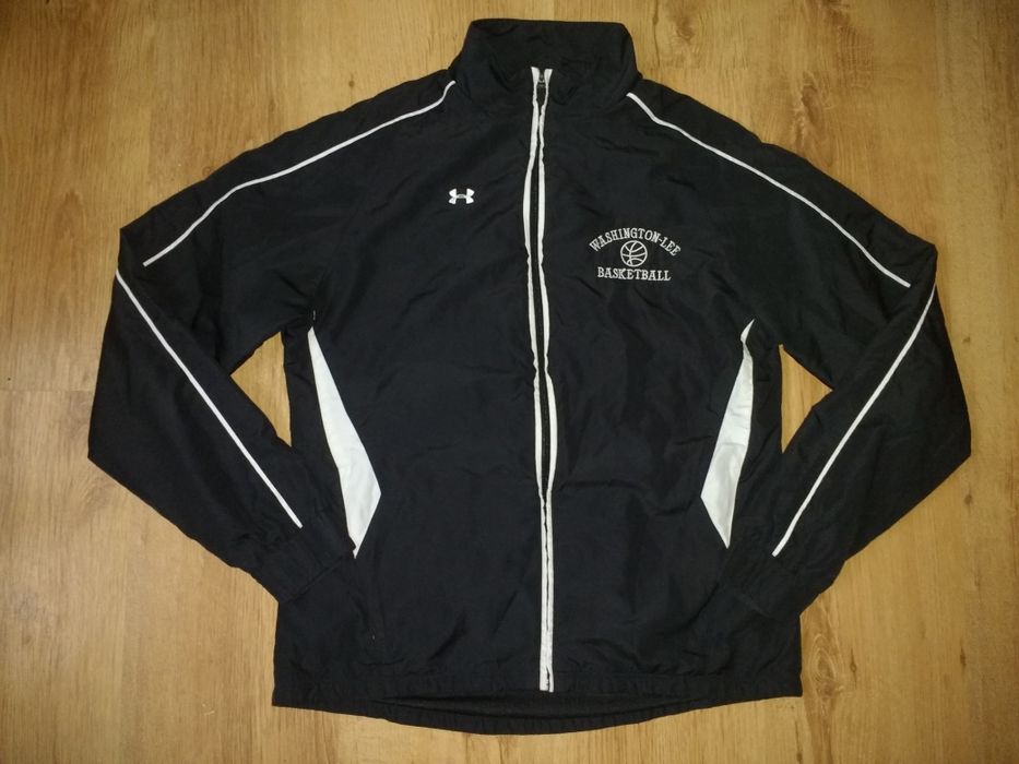 Jachetă dama Under Armour mărimea S