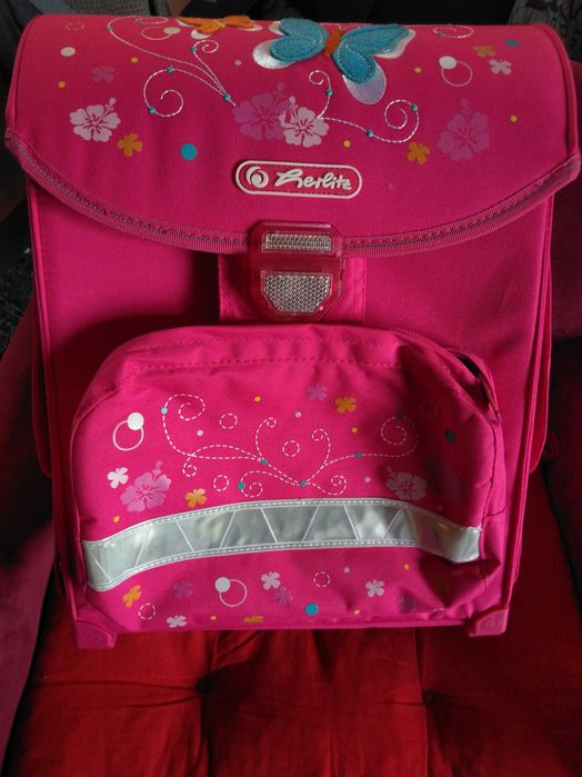 Carti,ghiozdane cu personaje magice si sclipiri din stele - 5-12 ani