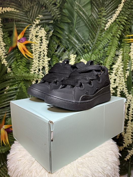 Lanvin Curb Suede Black