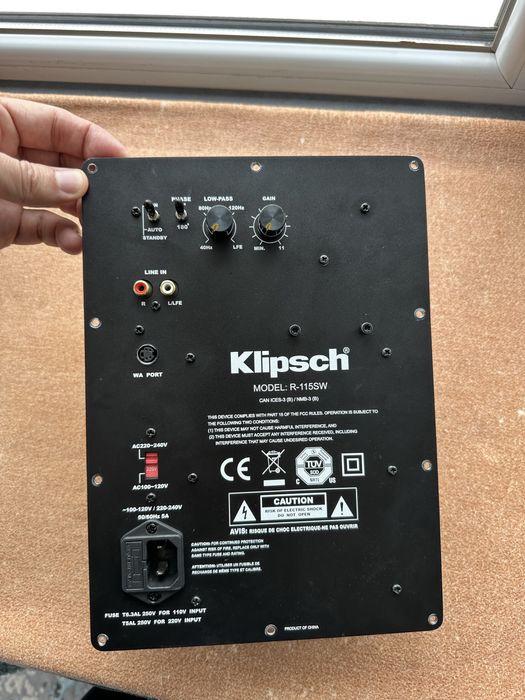 Klipsch R-115sw subwoofer, modul electronic