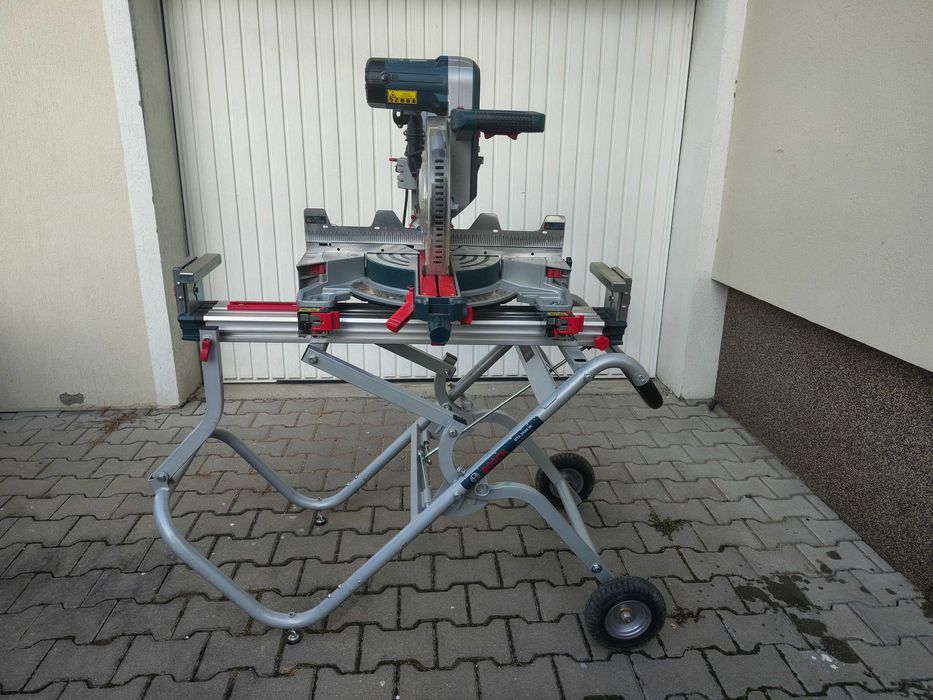Fierastrau stationar Bosch GCM 12 GDL cu stand Bosch GTA 2500W