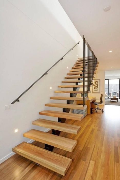 Scări și balustrade metalice pentru interior și exterior