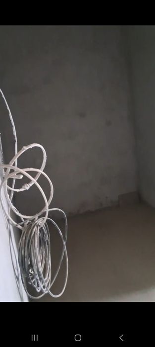 Квартира сотилади