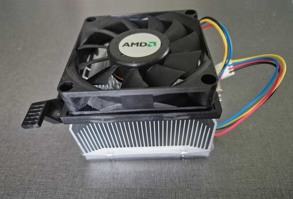 Охладител за процесор AMD CMDK8-7152D-A5-GP дъно 754, 939,940, AM2 НОВ