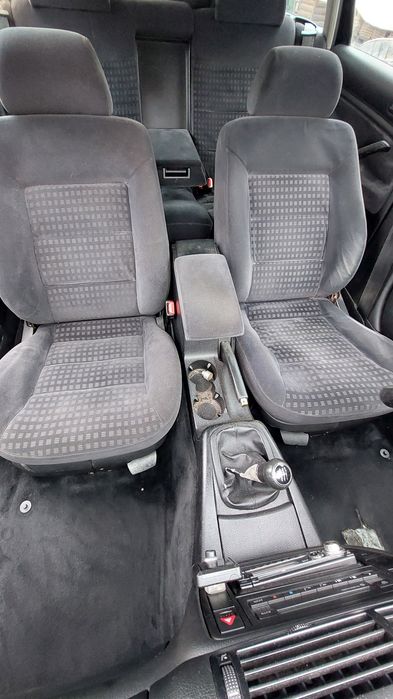 Пасат б5.5 2.0 115 коня на  части