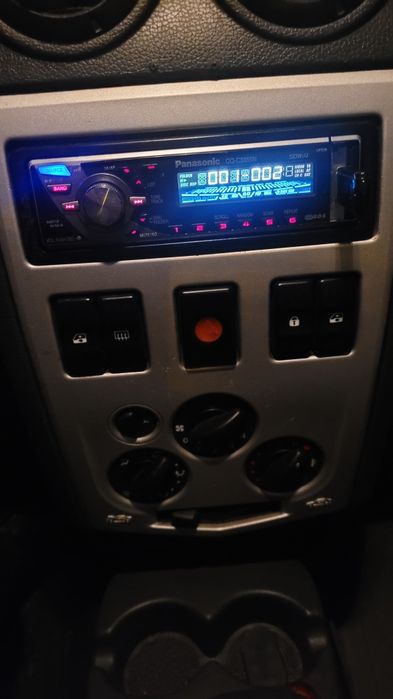 Vand doua cd playere auto