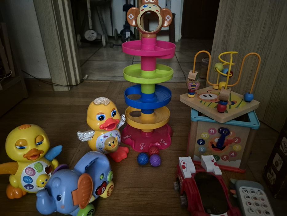 Lot jucarii pt baby