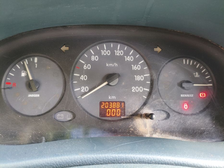 Рено Канго  1.4  бензин