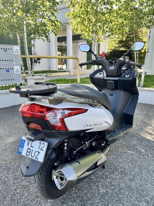 Kymco Downtown 300i 33CP (schimb cu motocicleta, 4x4, BMW E39)