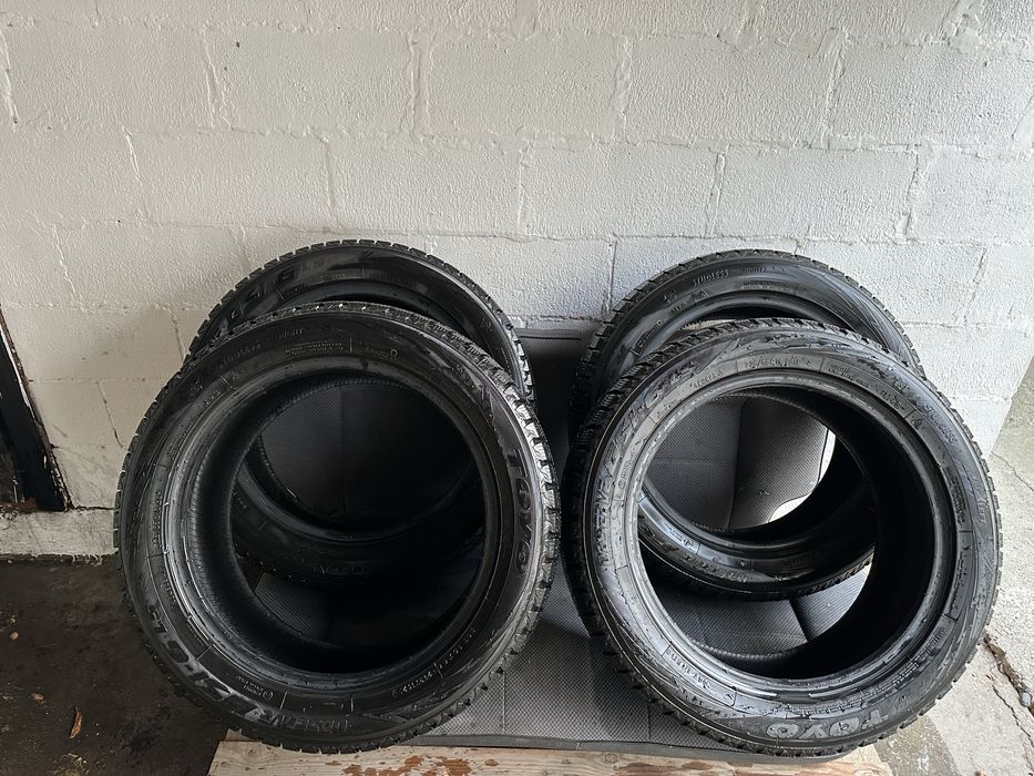 Продам шина toyo 225/55/18