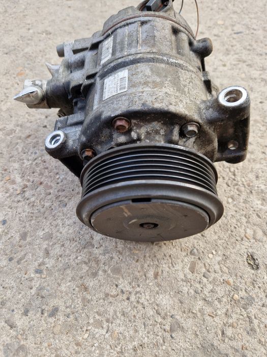 Compresor AC Audi A4 B8 1.8 TFSI Cod 8KD260805