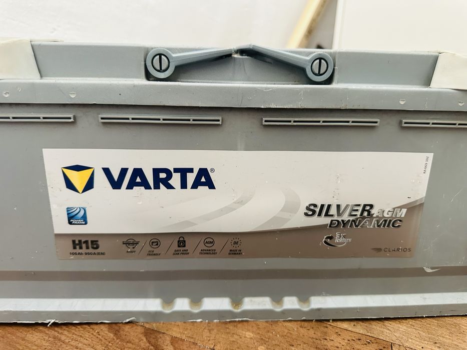 Продам гелевый аккумулятор оригинал Varta 105h