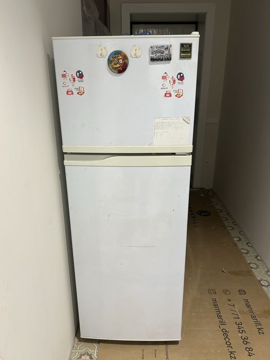 Продам холодильник Samsung