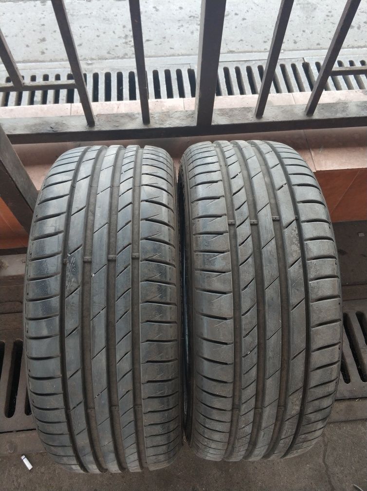 Летни гуми на марката KUMHO - 215/50/17, Дот 4820
