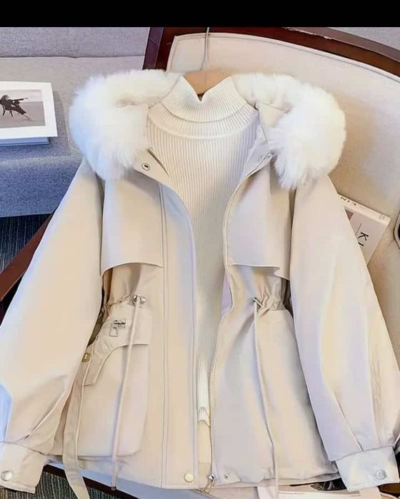 Geaca ușoară și călduroasă mărimea xl, xxl