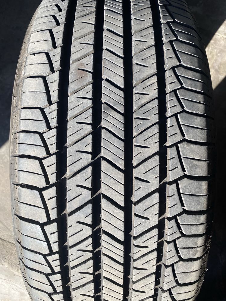 Продавам летни гуми tigar 235/60 R17 102V
