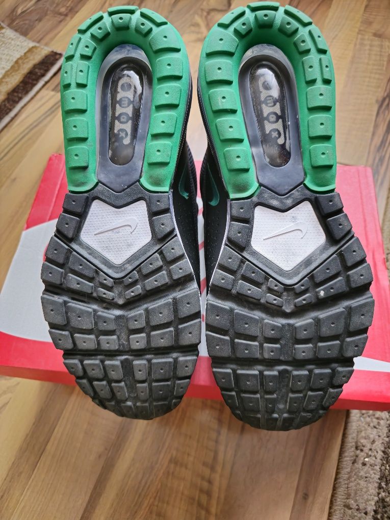Nike Air Max Pulse