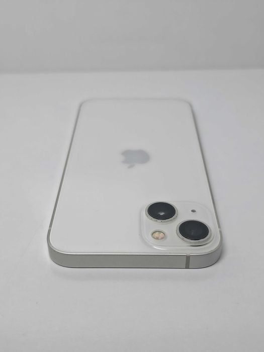 iPhone 13 128GB White