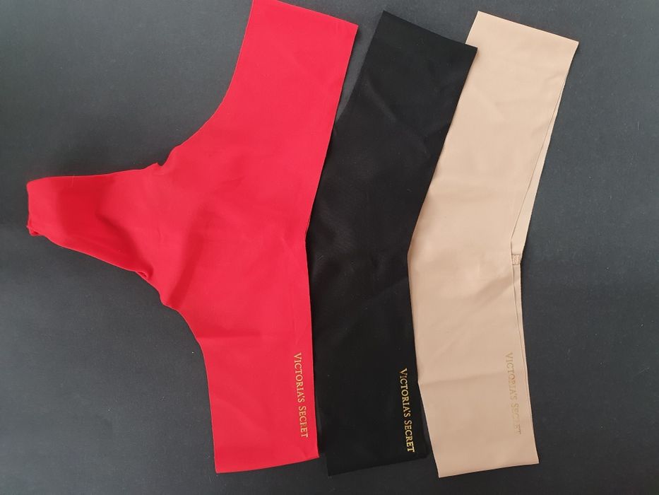 Chiloti Victoria's Secret thong marimea M