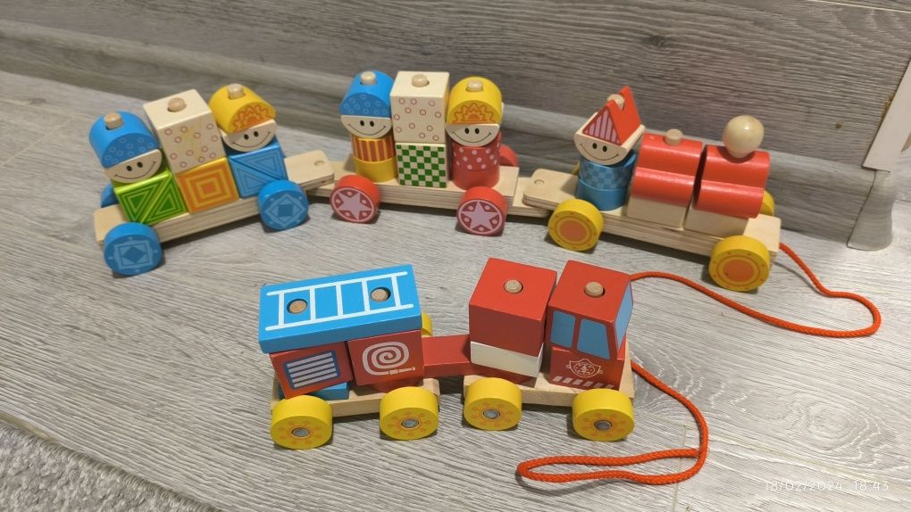 BigjigsToys Build Up Train BB037