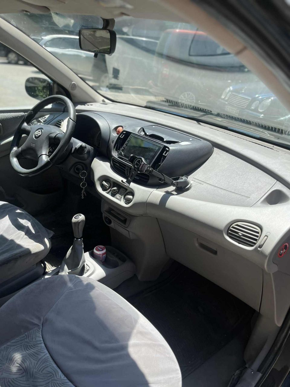 Nissan Almera 2.2DI
