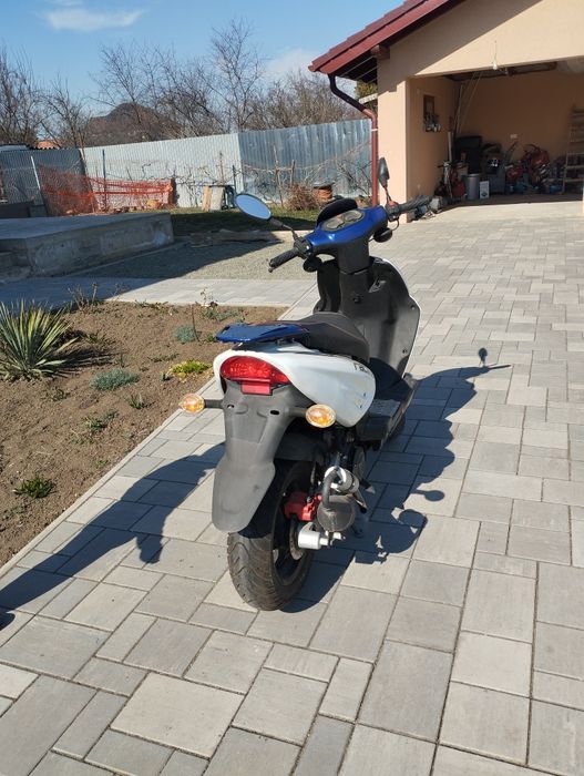 Scuter keeway Racing RY8