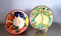 Farfurii și boluri vechi din ceramică italiană glazurata