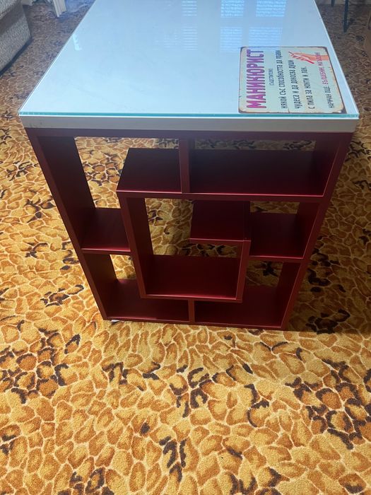 Работно бюро за маникюри